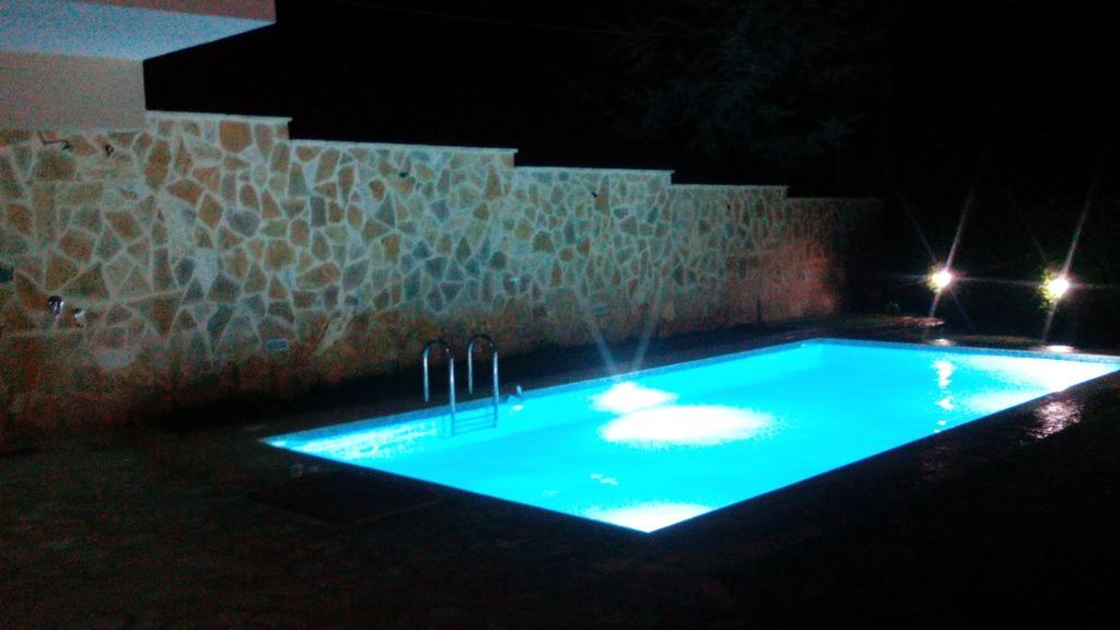 Apartment With Private Pool คิอาตอน ภายนอก รูปภาพ