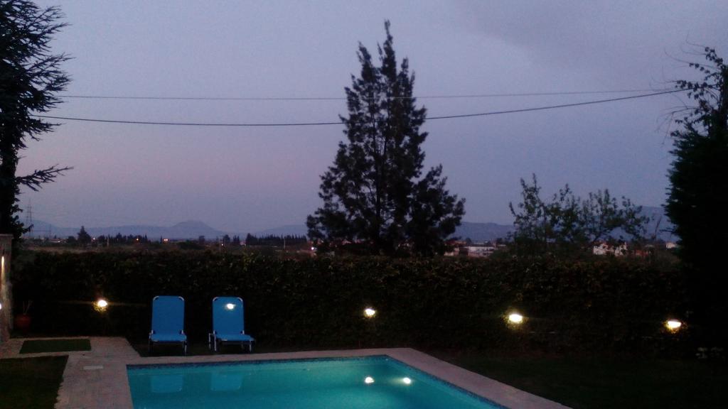 Apartment With Private Pool คิอาตอน ภายนอก รูปภาพ