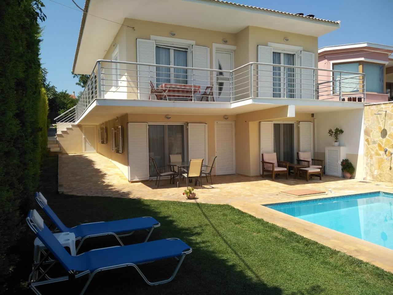 Apartment With Private Pool คิอาตอน ภายนอก รูปภาพ