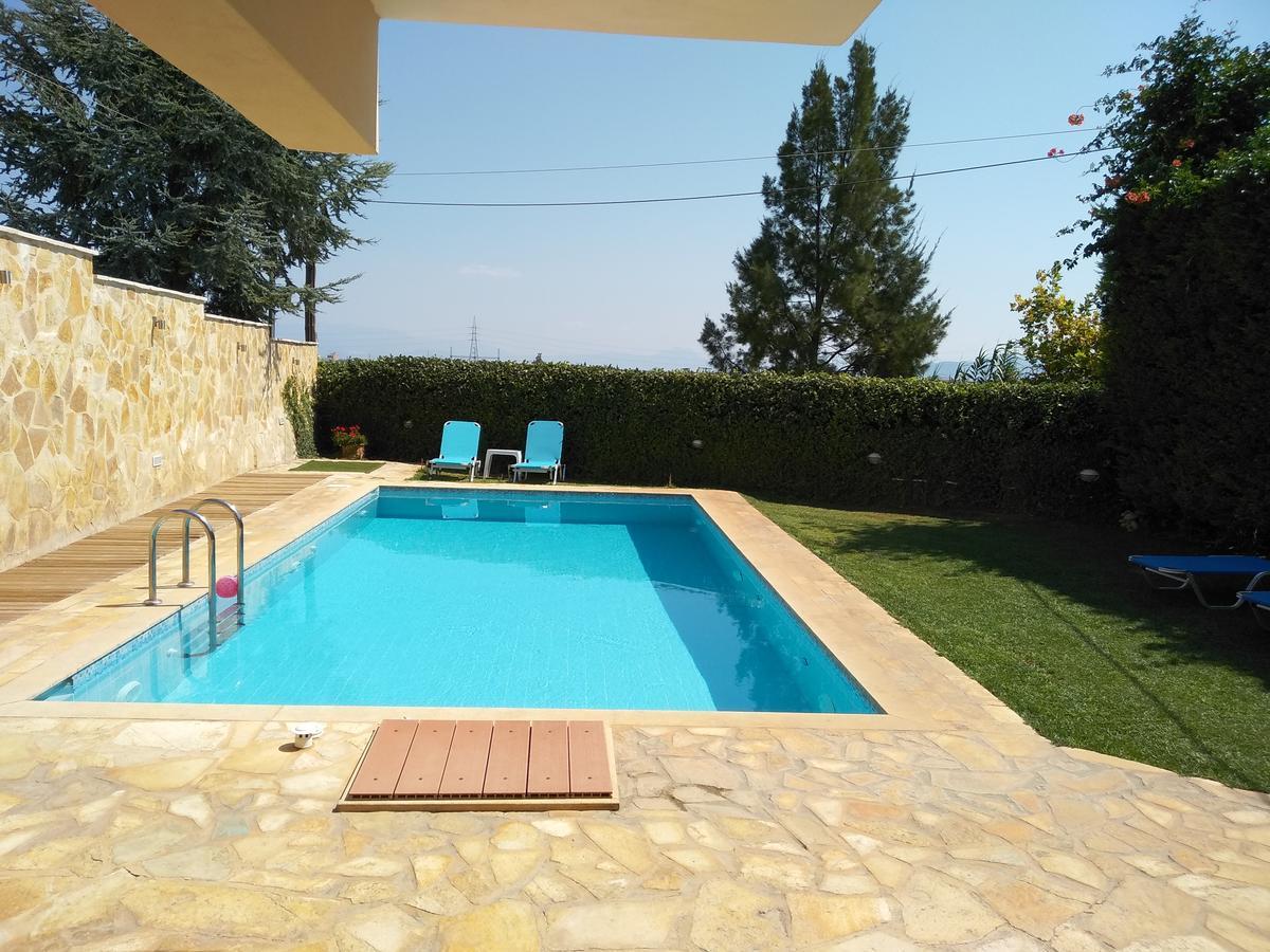 Apartment With Private Pool คิอาตอน ภายนอก รูปภาพ
