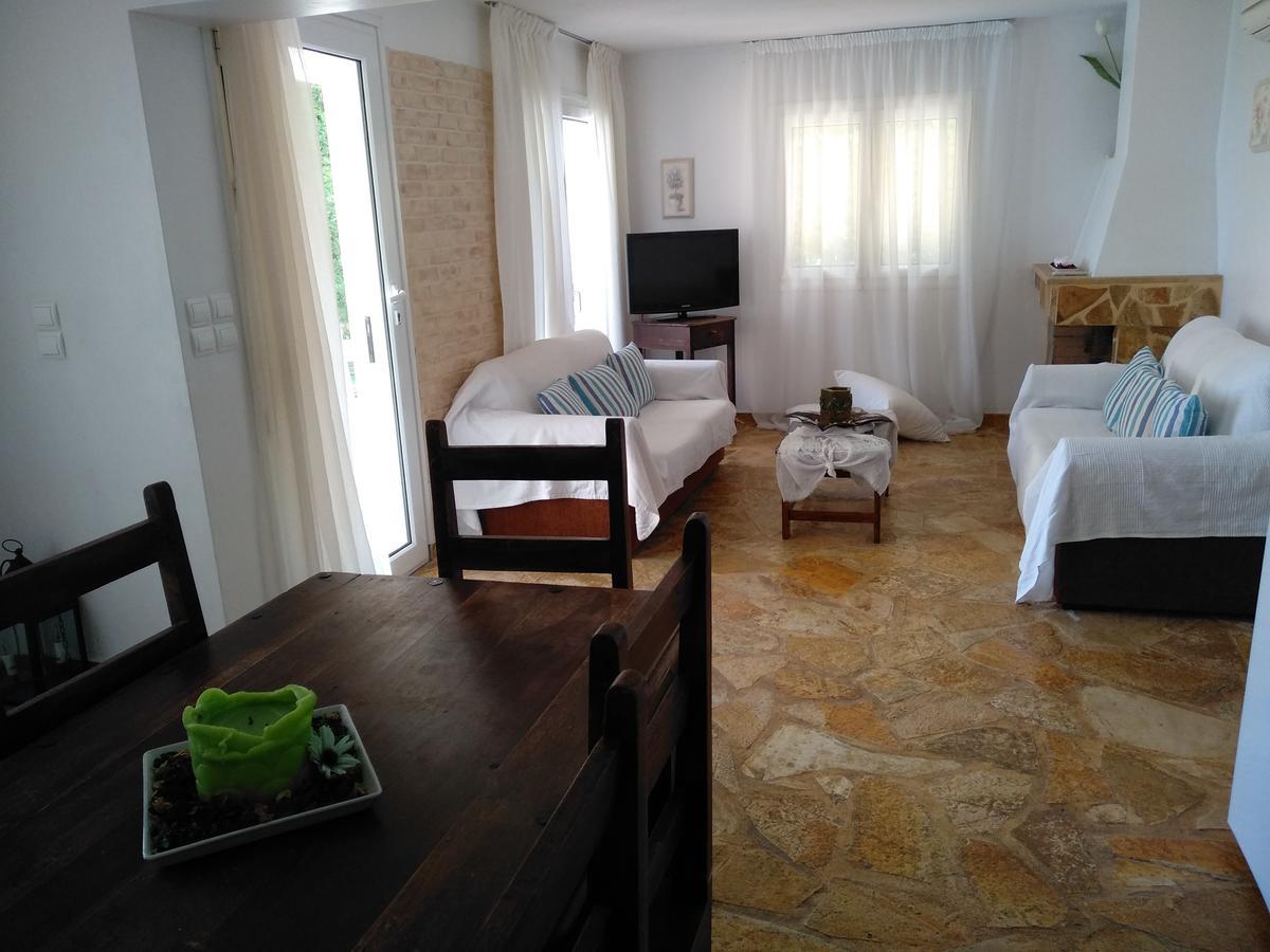 Apartment With Private Pool คิอาตอน ภายนอก รูปภาพ